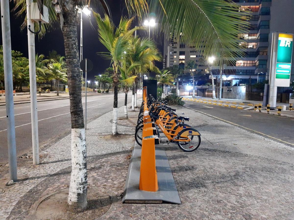 Lar Recife Olinda Praia 1, Na Avenida Boa Viagem Ngoại thất bức ảnh